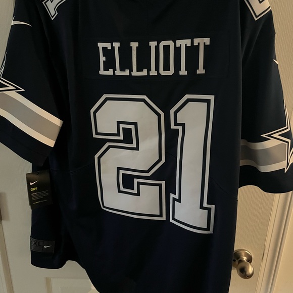 Nike on field Dallas Cowboys Elliott jersey - Picture 2 of 2